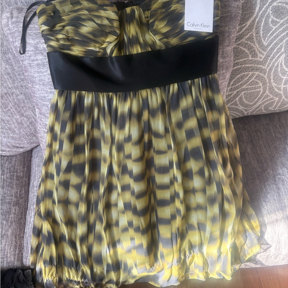 Calvin Klein Black and Yellow Patterned Dress